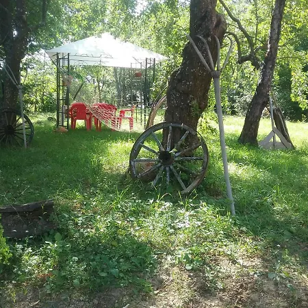 майсторът и маргарита Nyaraló